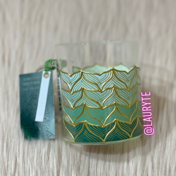 Starbucks 2021 Spring Mermaid Tail Glass C…